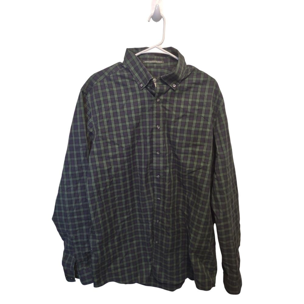 Eddie Bauer Wrinkle Free Relaxed fit Plaid Button Down Shirt Classic Casual‎